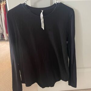 Lululemon Black Long Sleeve Top